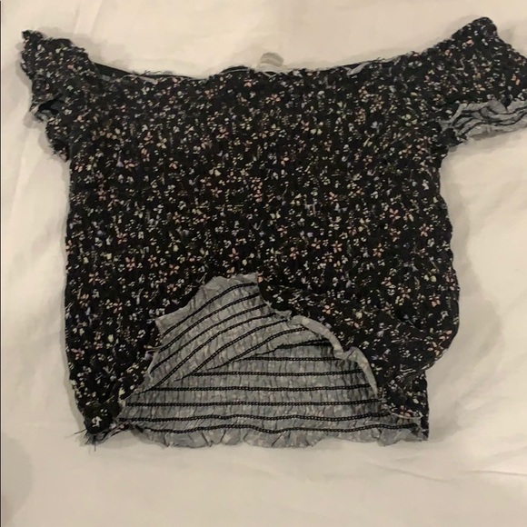 flower print garage over-the-shoulder top - Picture 3 of 4